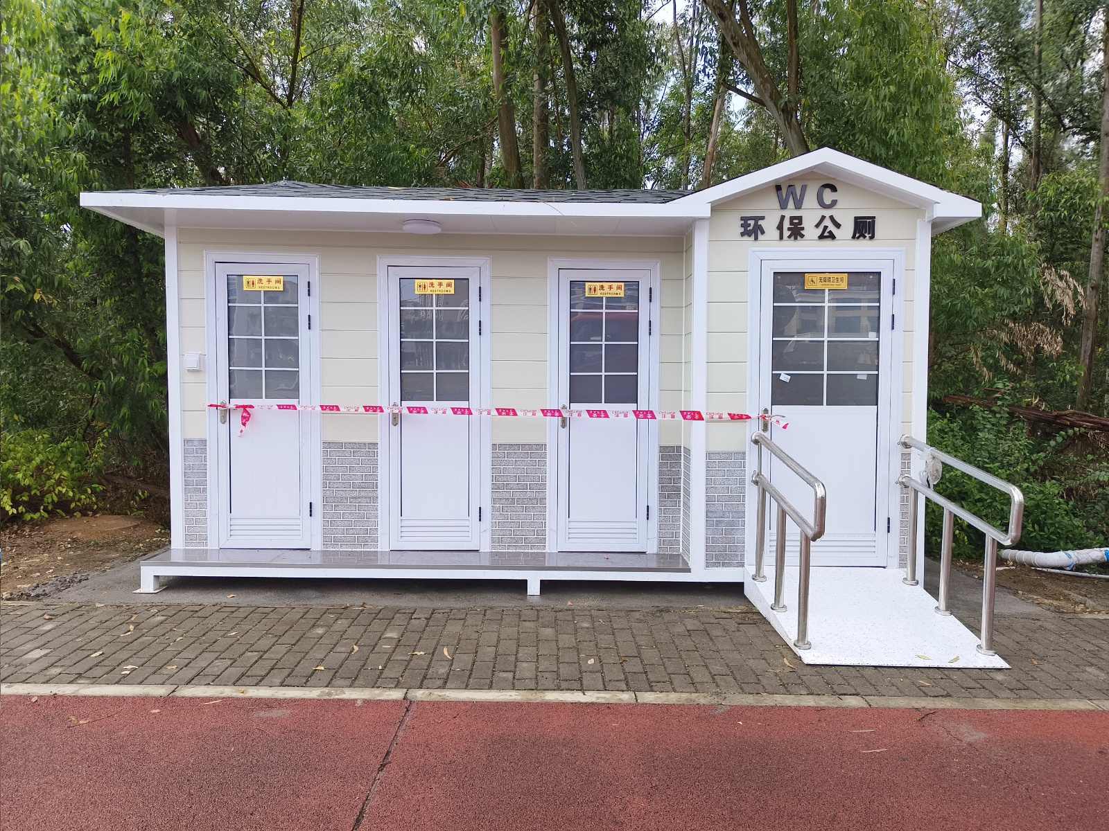 40d9db7b-f9b0-4bca-b4be-a38dd973fb30