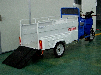 电动三轮两桶车1-4